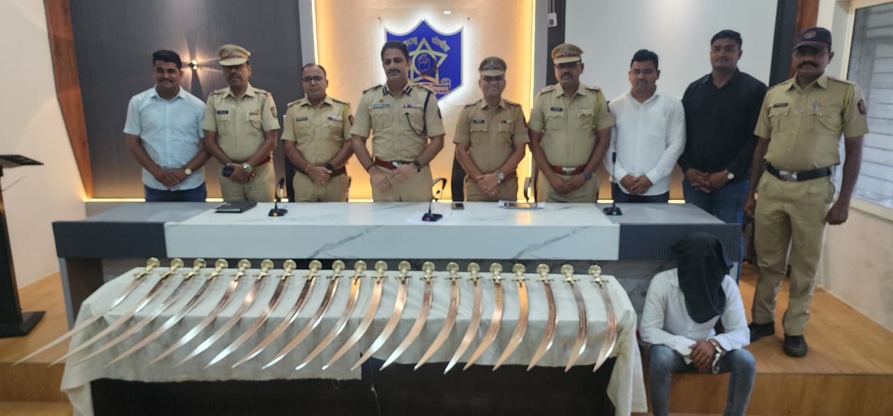 Conspiracy to sell illegal weapons foiled – major action in Pachora