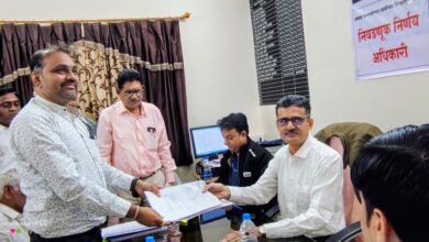 विकासाच्या प्रकाशात निर्णयाचं नेतृत्व”; डॉ. भूषण महाजन यांची सावदा प्रभाग ७ ब मधून अपक्ष उमेदवारी दाखल